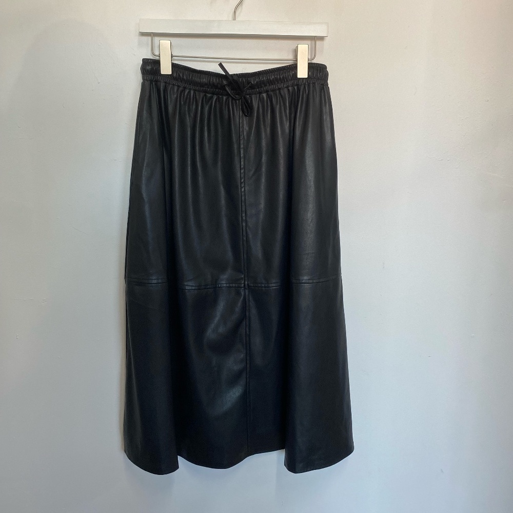 Sofie Schnoor Faux leather skirt
